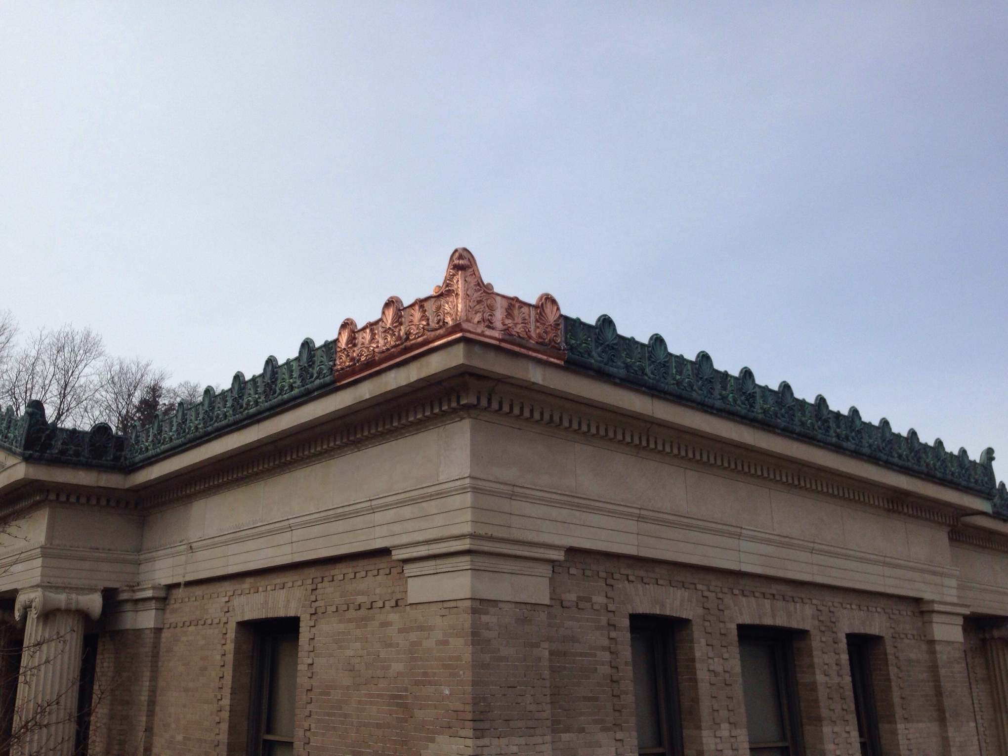 Roofline corner view